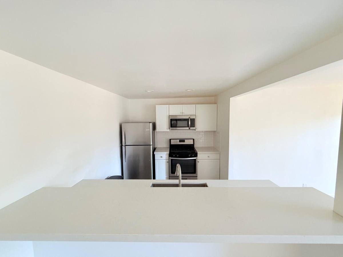 Apartment for rent at 1625 Laguna St #16, Santa Barbara, CA 93101