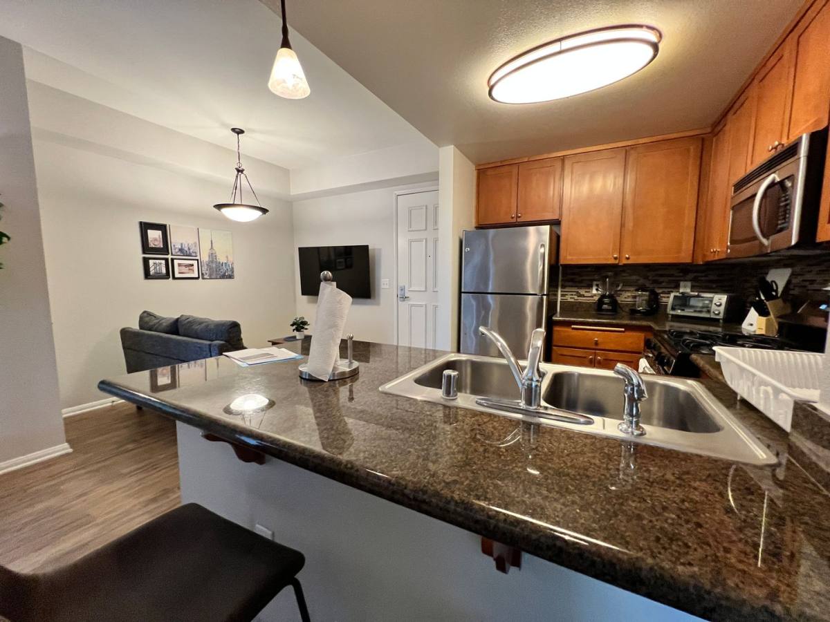 Apartment for rent at 8601 Lincoln Blvd, Los Angeles, CA 90045