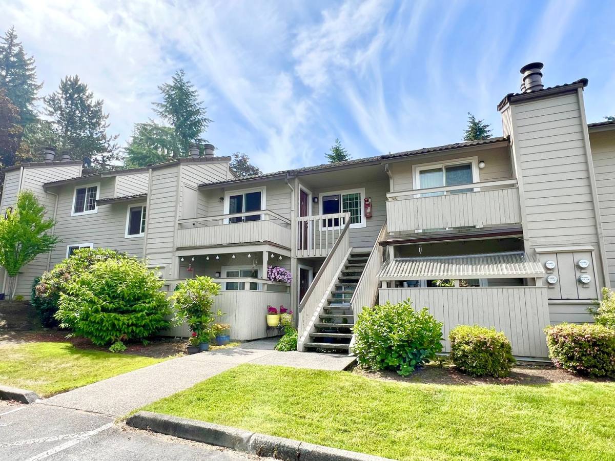 14200 NE 171st St, Woodinville, WA 98072