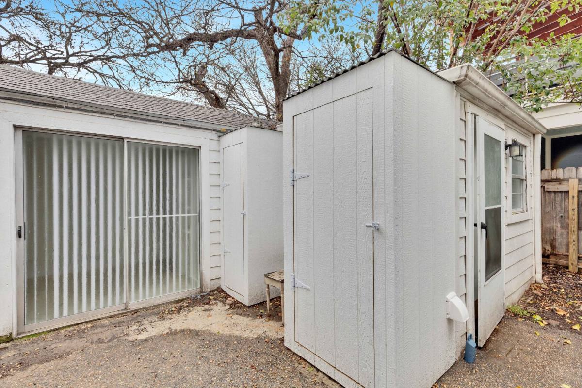 Apartment for rent at 1400 W 13th St #A, Austin, TX 78703