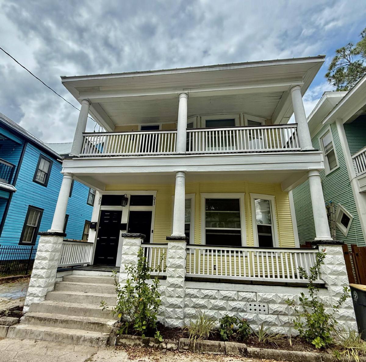 Townhouse for rent at 309 E 5th St, Jacksonville, FL 32206