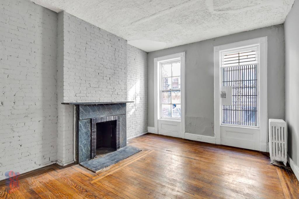 Apartment for rent at 51 Leroy St #11, New York, NY 10014