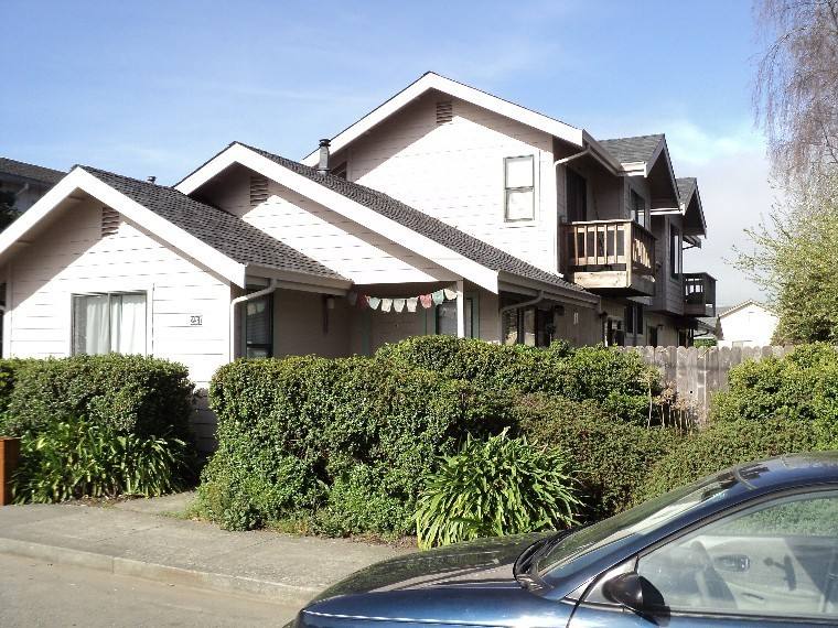 Apartment for rent at 231 F St, Arcata, CA 95521