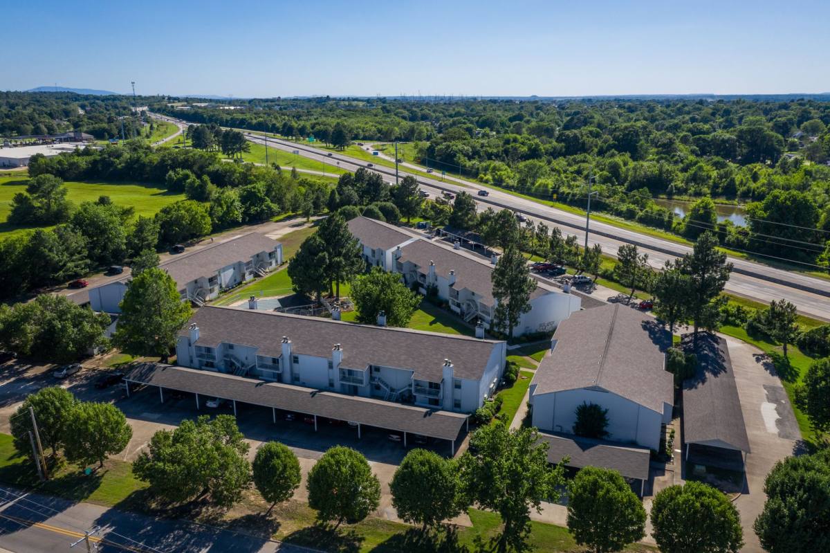 Apartment for rent at 8500 S 28th St, Fort Smith, AR 72908