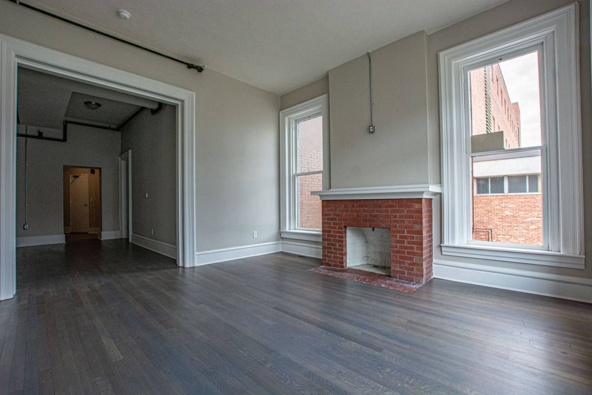 Apartment for rent at 22 S 6th Ave, Council Bluffs, IA 51501