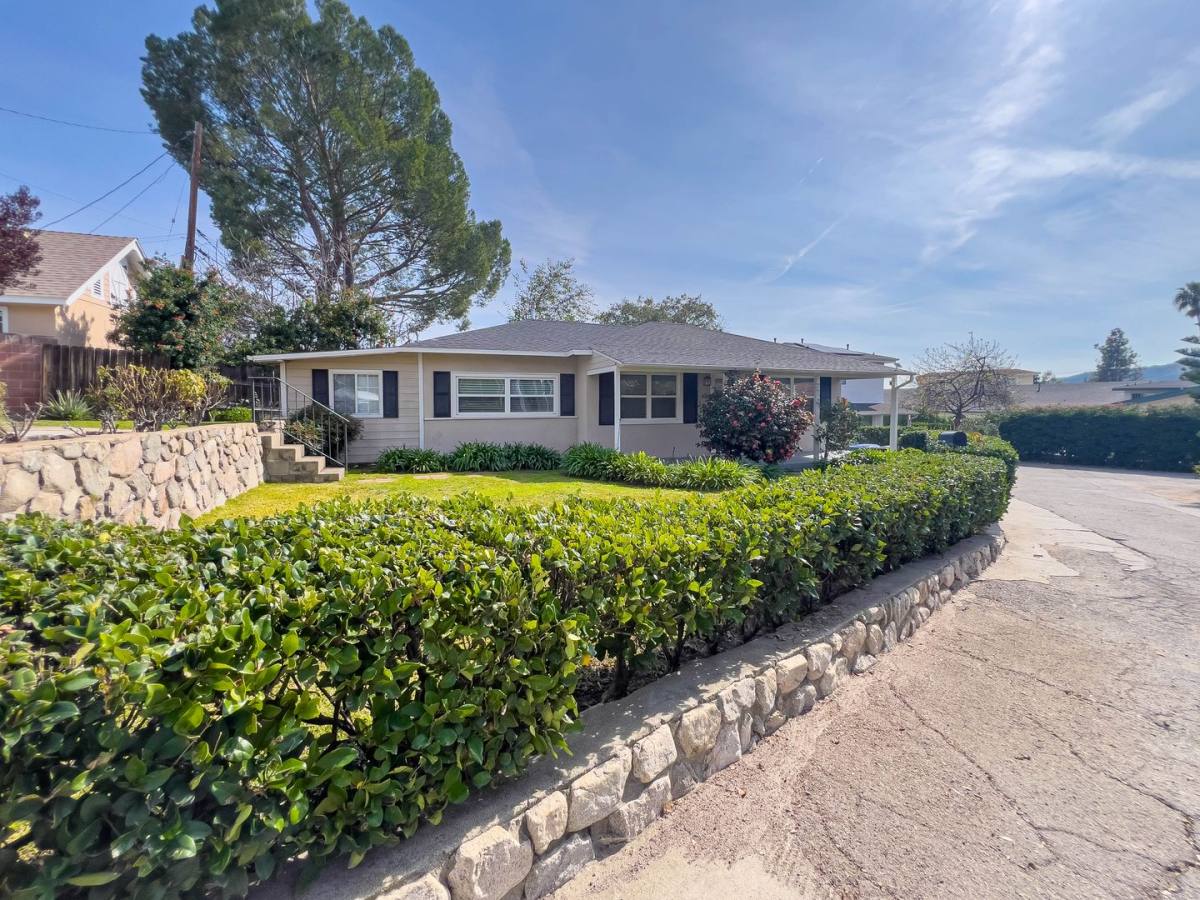 House for rent at 2656 Mayfield Ave, La Crescenta, CA 91214