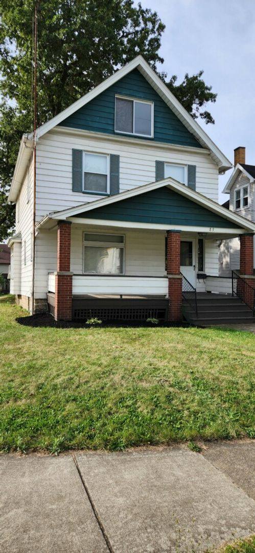 House for rent at 89 Crumlin Dr, Girard, OH 44420