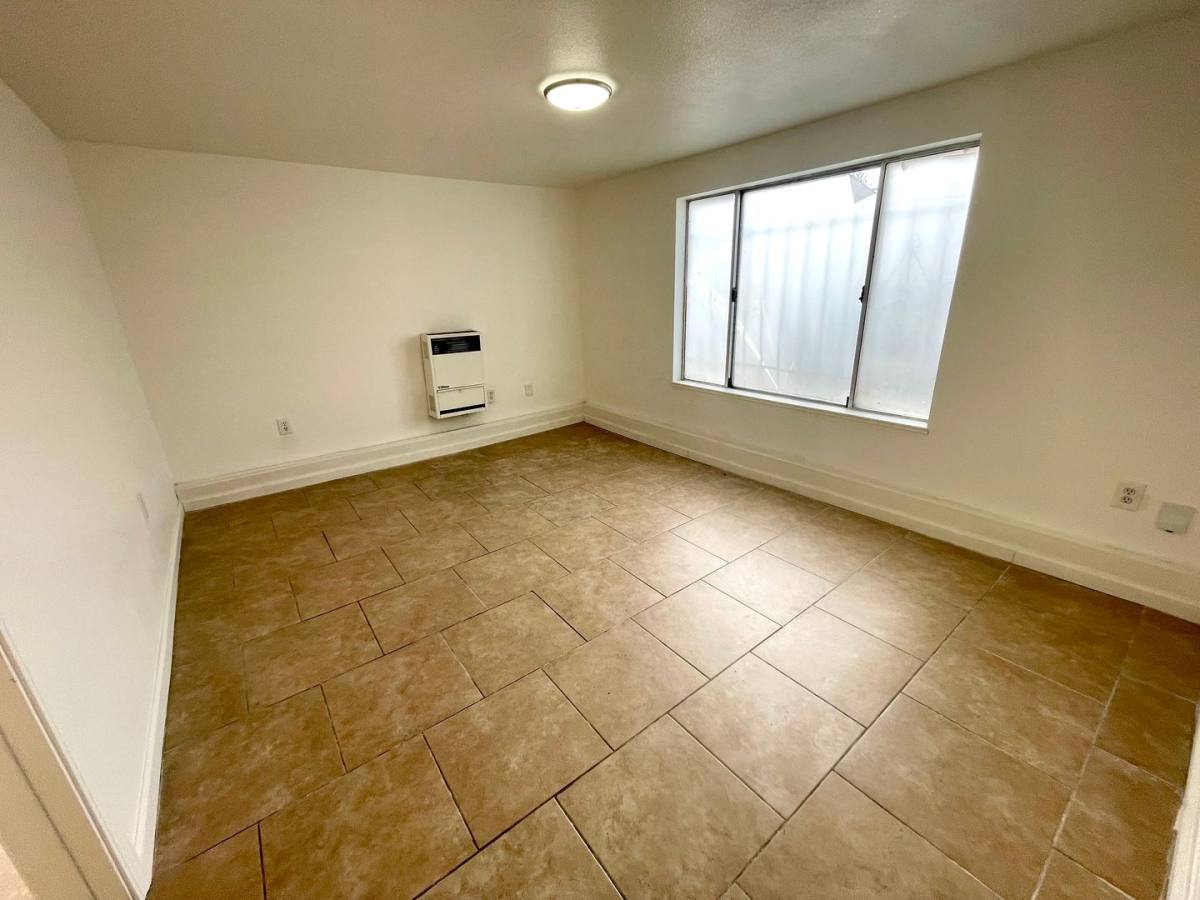 Apartment for rent at 1083-1085 67th St, Emeryville, CA 94608