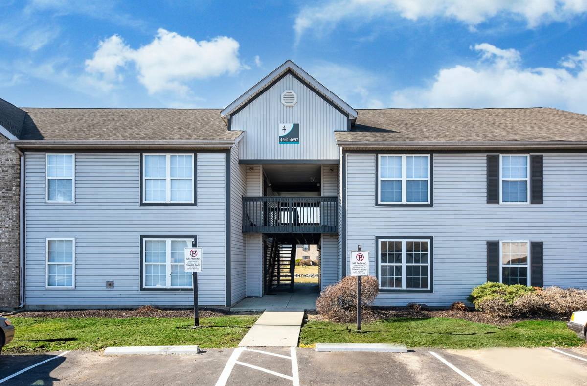 Apartment for rent at 4711 Bay Run Dr, Columbus, OH 43228