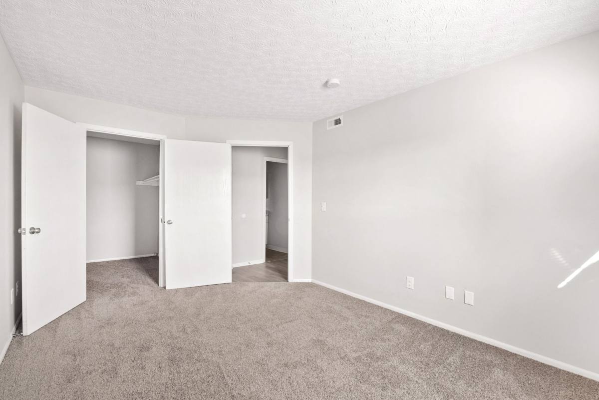 Apartment for rent at 4711 Bay Run Dr, Columbus, OH 43228
