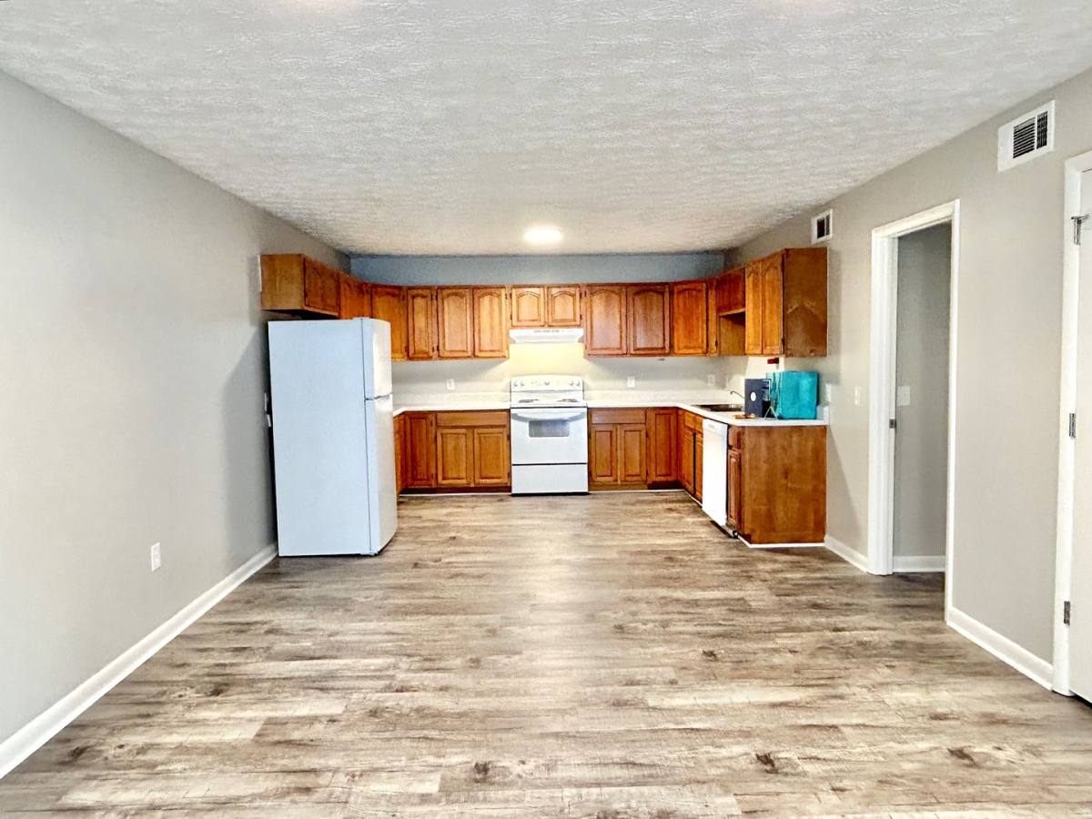 Townhouse for rent at 2021 N Sizer Ave, Jefferson City, TN 37760