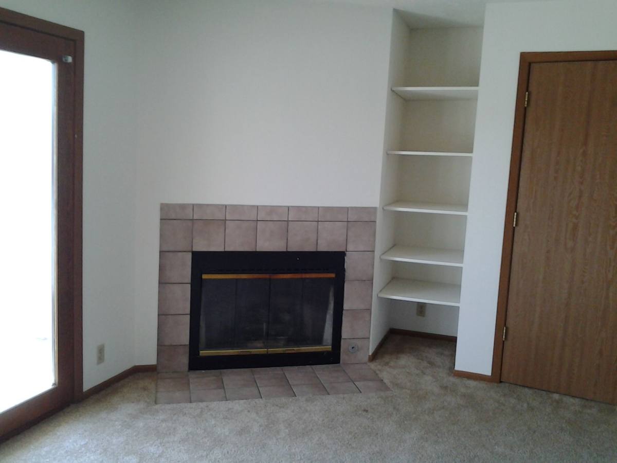Apartment for rent at 2606 N 115th Court, Omaha, NE 68164