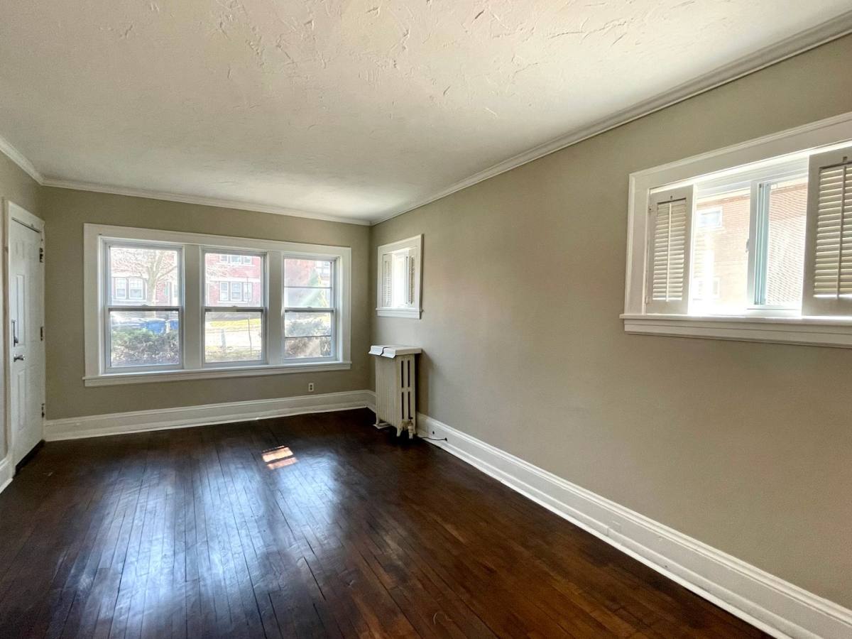 Apartment for rent at 3718 W 159th St, Cleveland, OH 44111