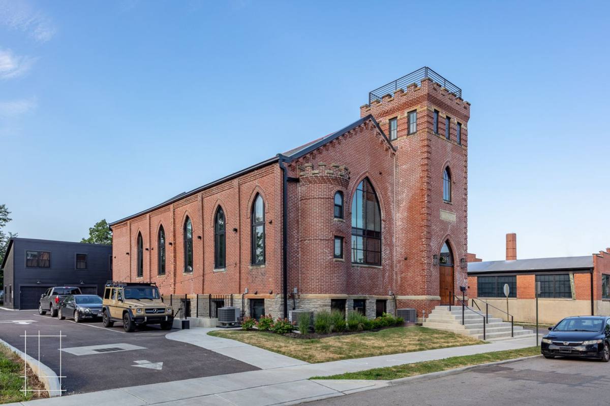 Apartment for rent at 285 E 4th Ave, Columbus, OH 43201
