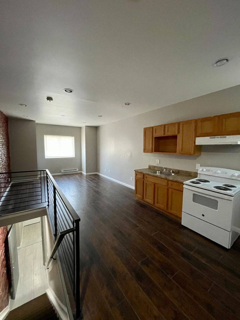 Apartment for rent at 908 Schiller St, Philadelphia, PA 19134