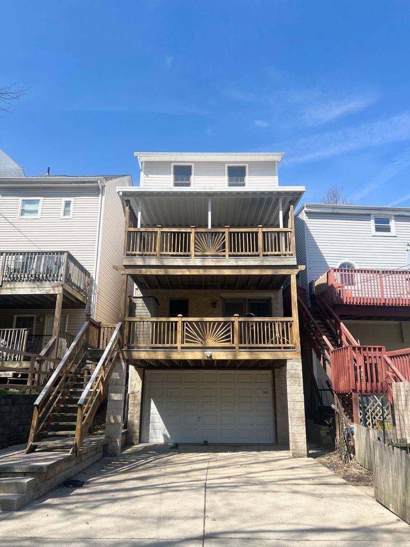 Apartment for rent at 2527 S 18th St #2, Pittsburgh, PA 15210