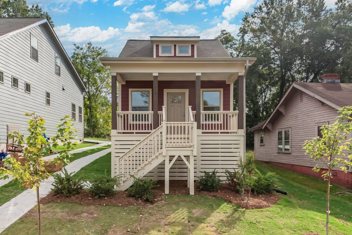 House for rent at 703 B Grant St, Durham, NC 27701