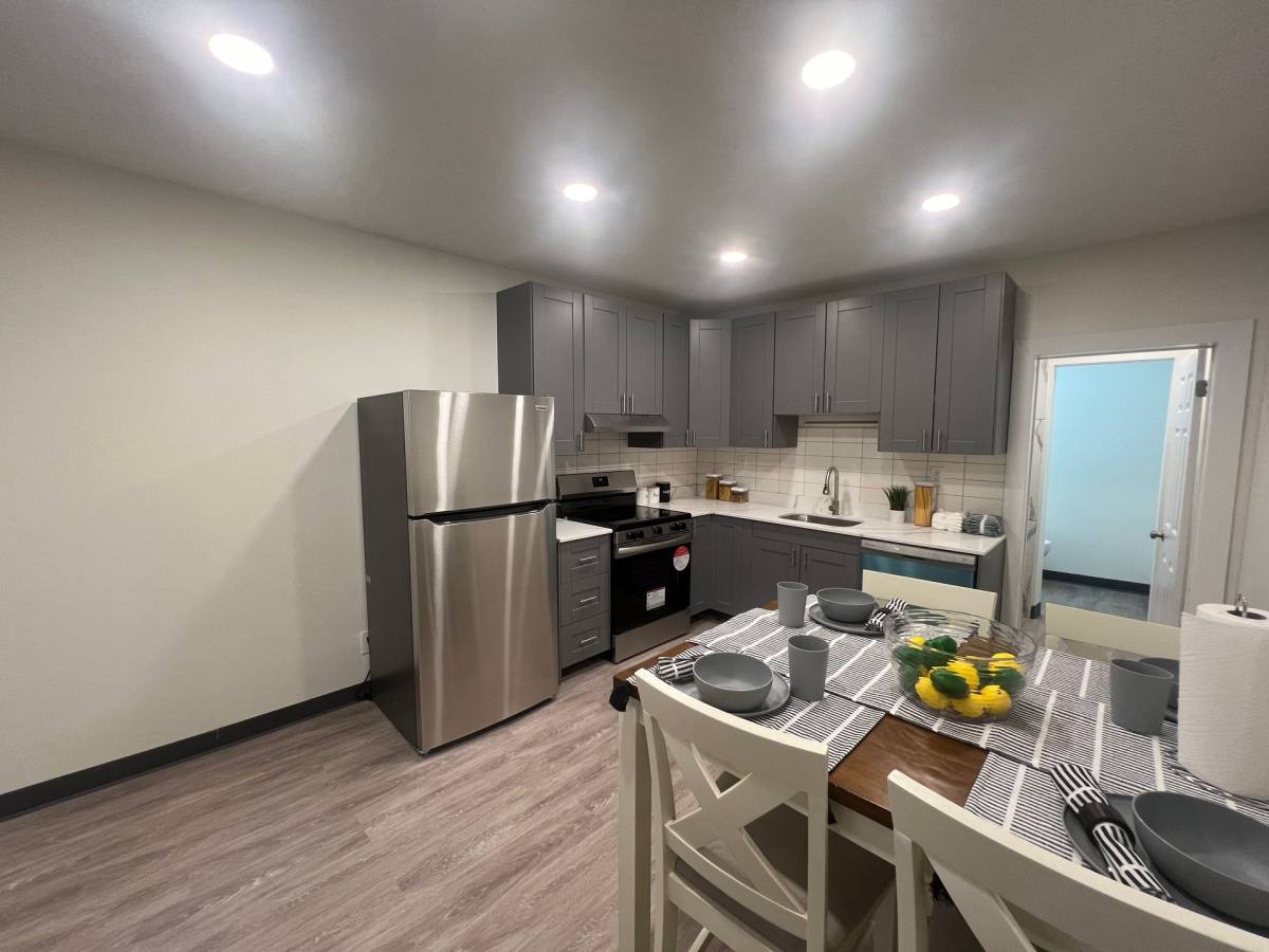 Apartment for rent at 1119 2nd St SW, Rochester, MN 55902