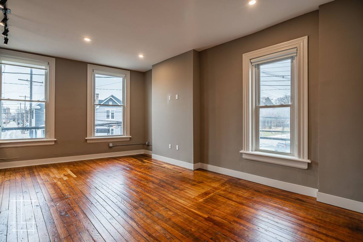 Apartment for rent at 245 King Ave, Columbus, OH 43201