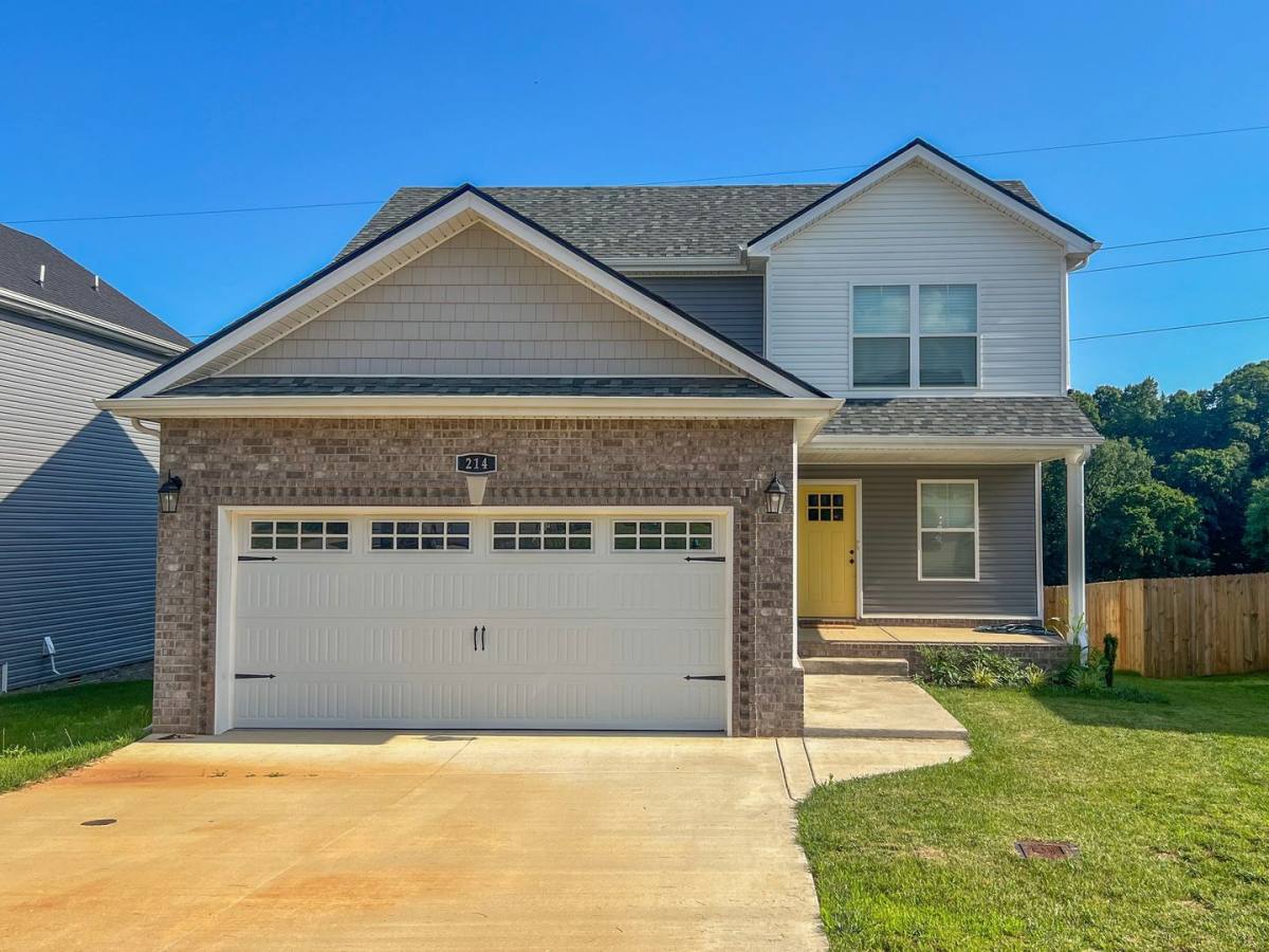 House for rent at 214 Ardell Dr, Clarksville, TN 37040