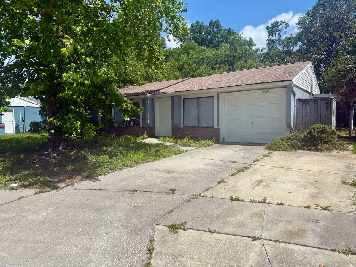 House for rent at 7510 Breezewood Court, Port Richey, FL 34668