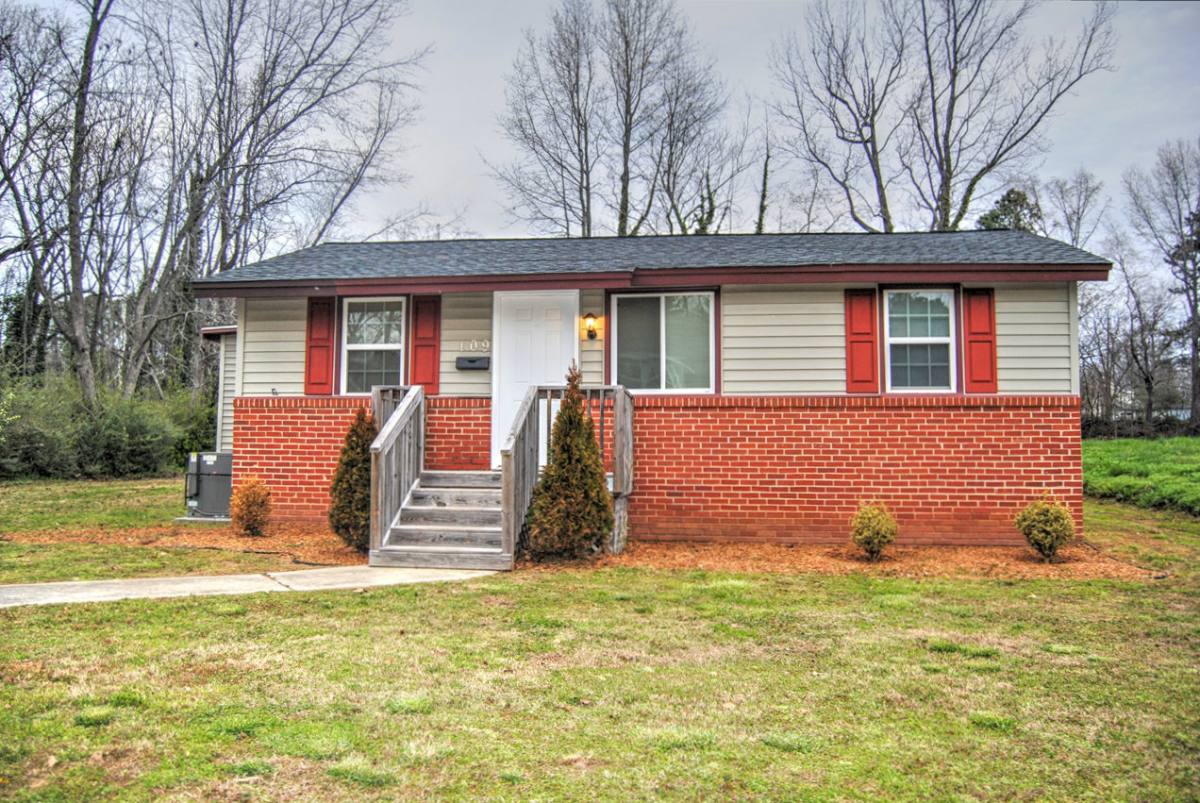 House for rent at 109 Turner St, Garner, NC 27529