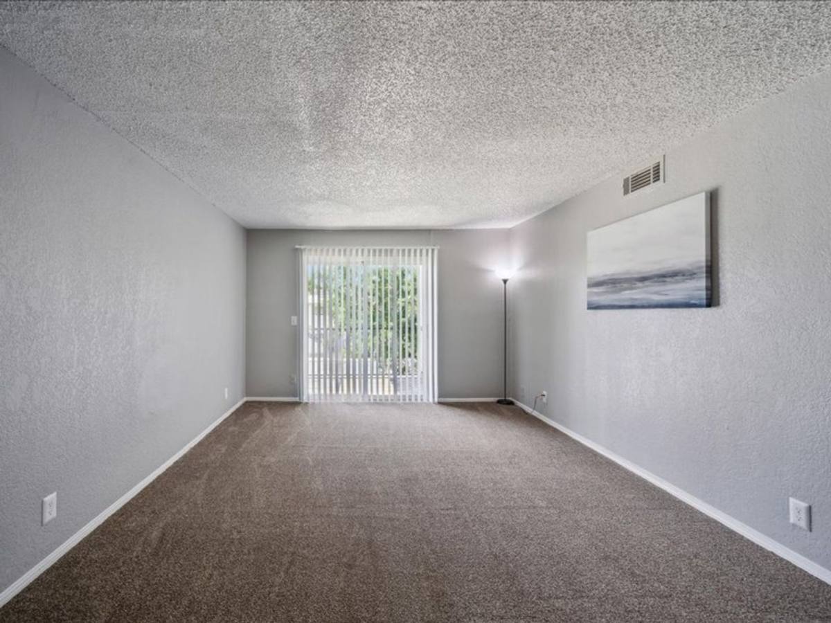 Apartment for rent at 10851 E 33rd St, Tulsa, OK 74146
