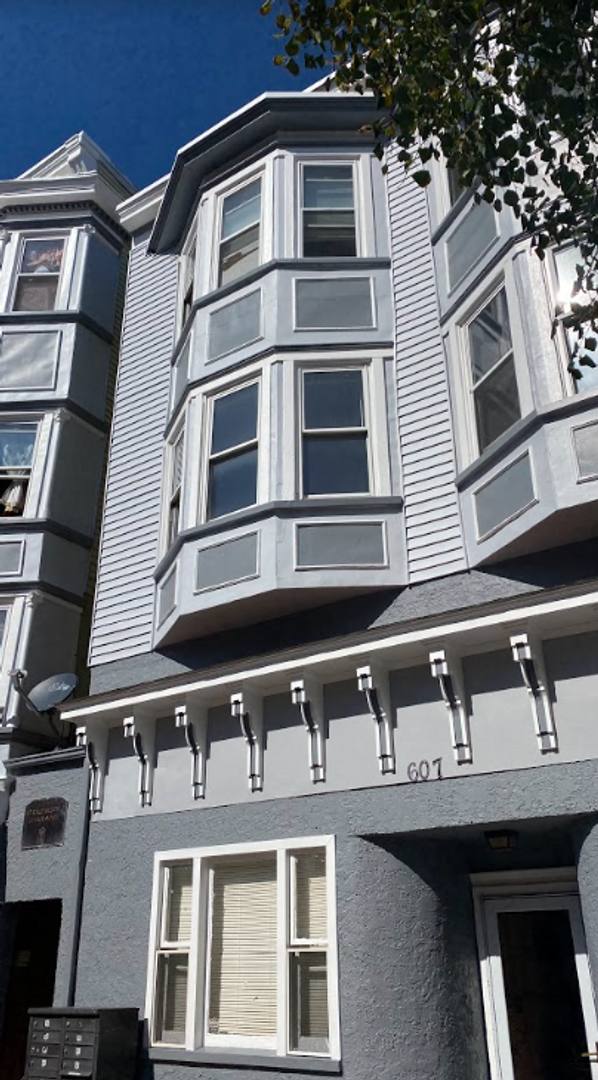 Apartment for rent at 607-609 Northampton St, Easton, PA 18042