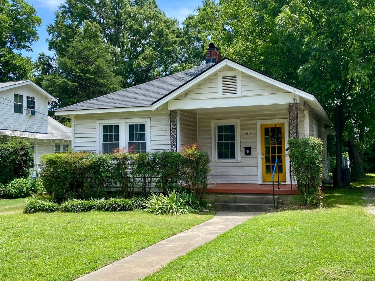 Apartment for rent at 3119 Stanhope Ave, Raleigh, NC 27607