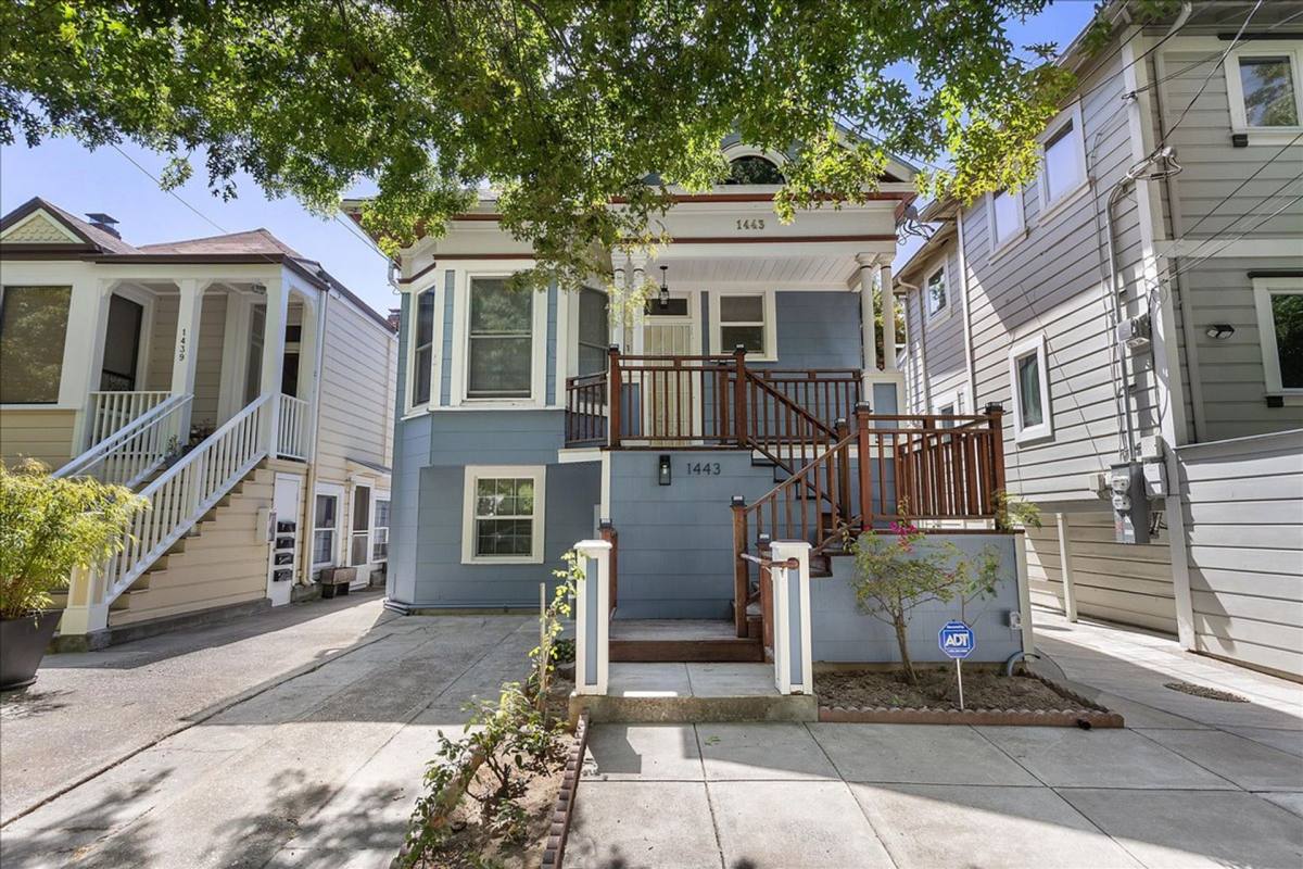 Apartment for rent at 1443 Stanton St, Alameda, CA 94501