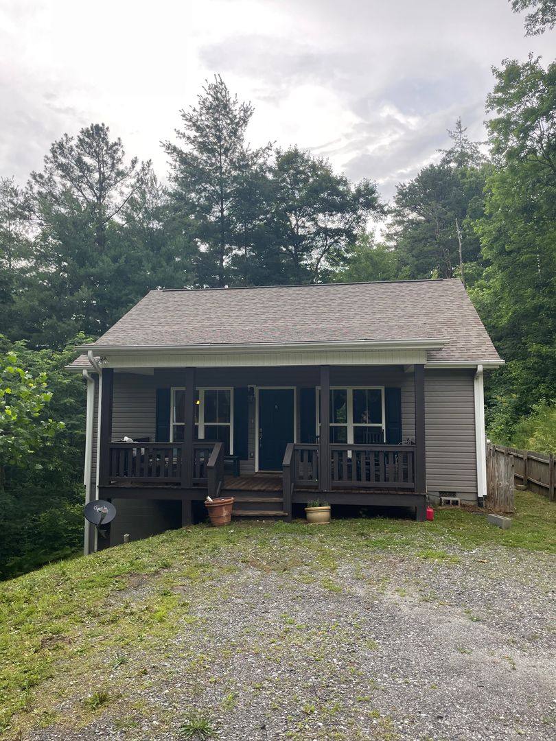 House for rent at 333 Evans Rd, Sylva, NC 28779