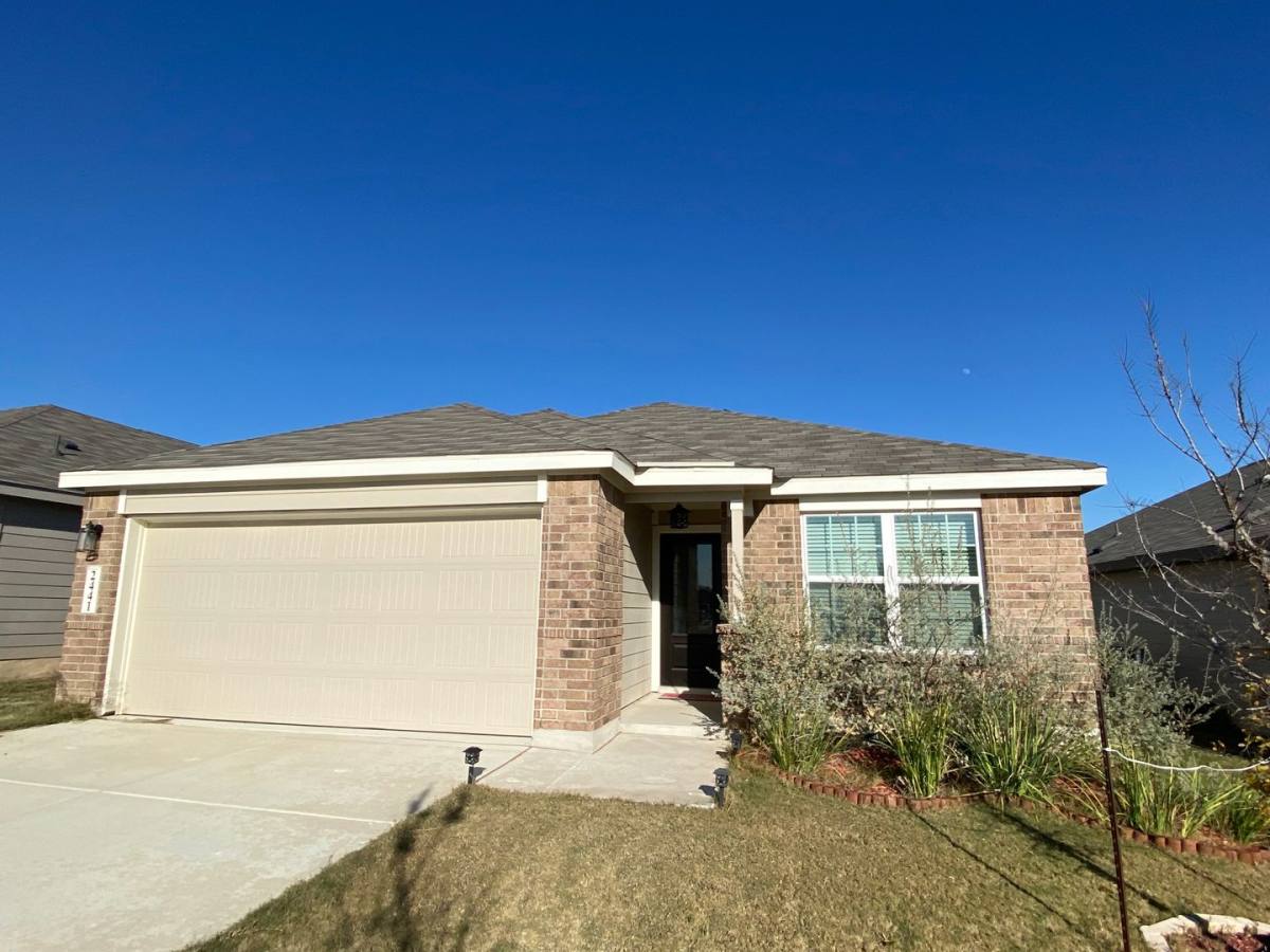 House for rent at 2441 Arctic Warbler, New Braunfels, TX 78130