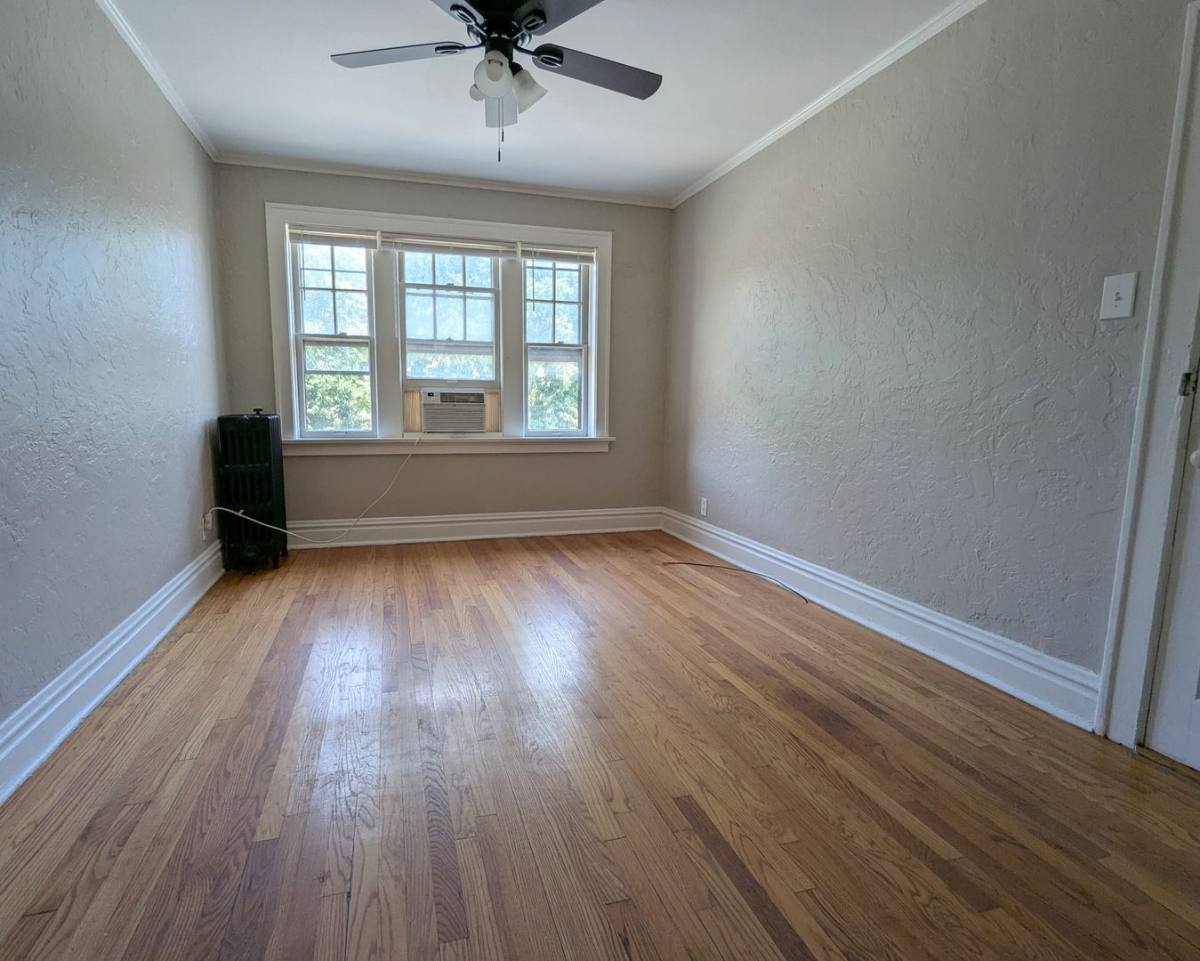 Apartment for rent at 4902-06 Itaska, Saint Louis, MO 63109