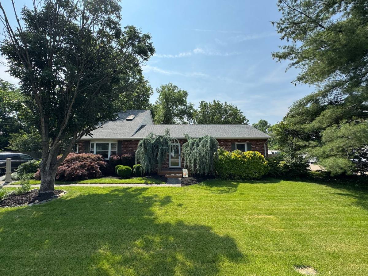House for rent at 8903 Tudor Lane, Manassas, VA 20110