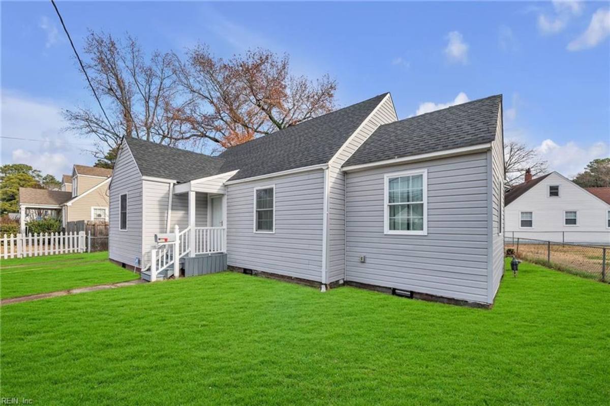 House for rent at 2728 Sewells Point Rd, Norfolk, VA 23513