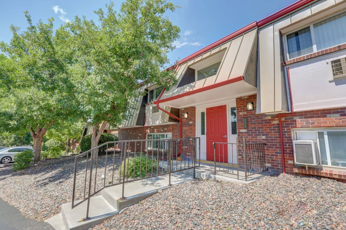 Hampden Village, 3625 S Verbena St, Denver, CO 80237 - Apartment for Rent - Image 2