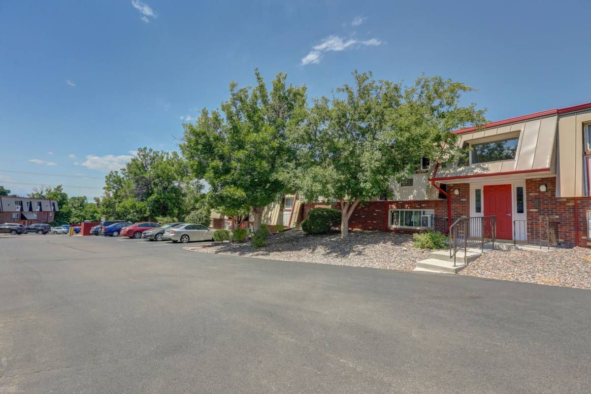 Hampden Village, 3625 S Verbena St, Denver, CO 80237 - Apartment for Rent - Image 4