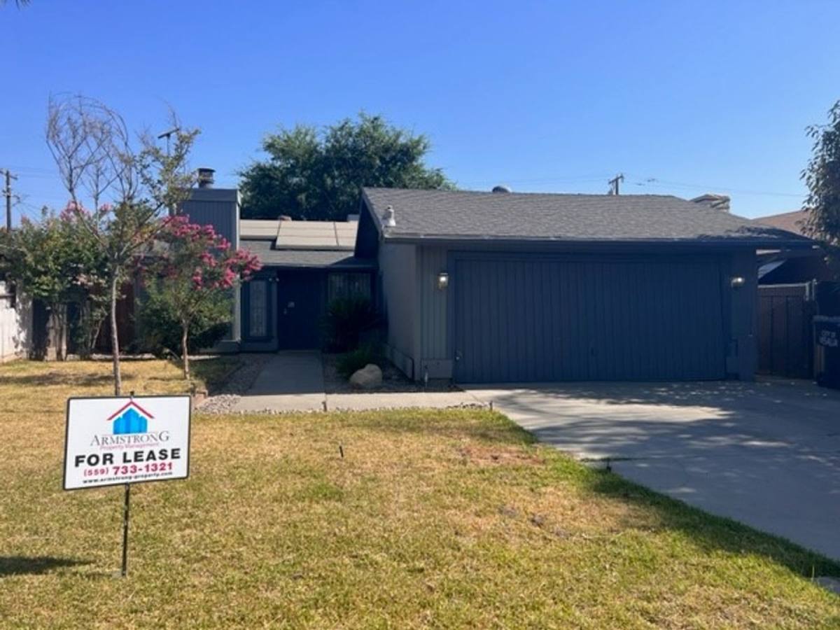 House for rent at 1116 W Prospect Ave, Visalia, CA 93291