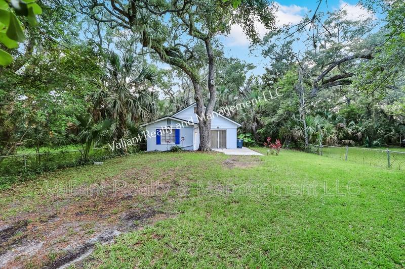 House for rent at 246 Jasmine St, Atlantic Beach, FL 32233