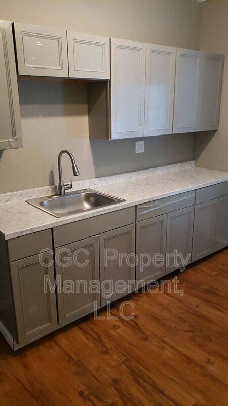 Apartment for rent at 36 Chedell Place #2, Auburn, NY 13021