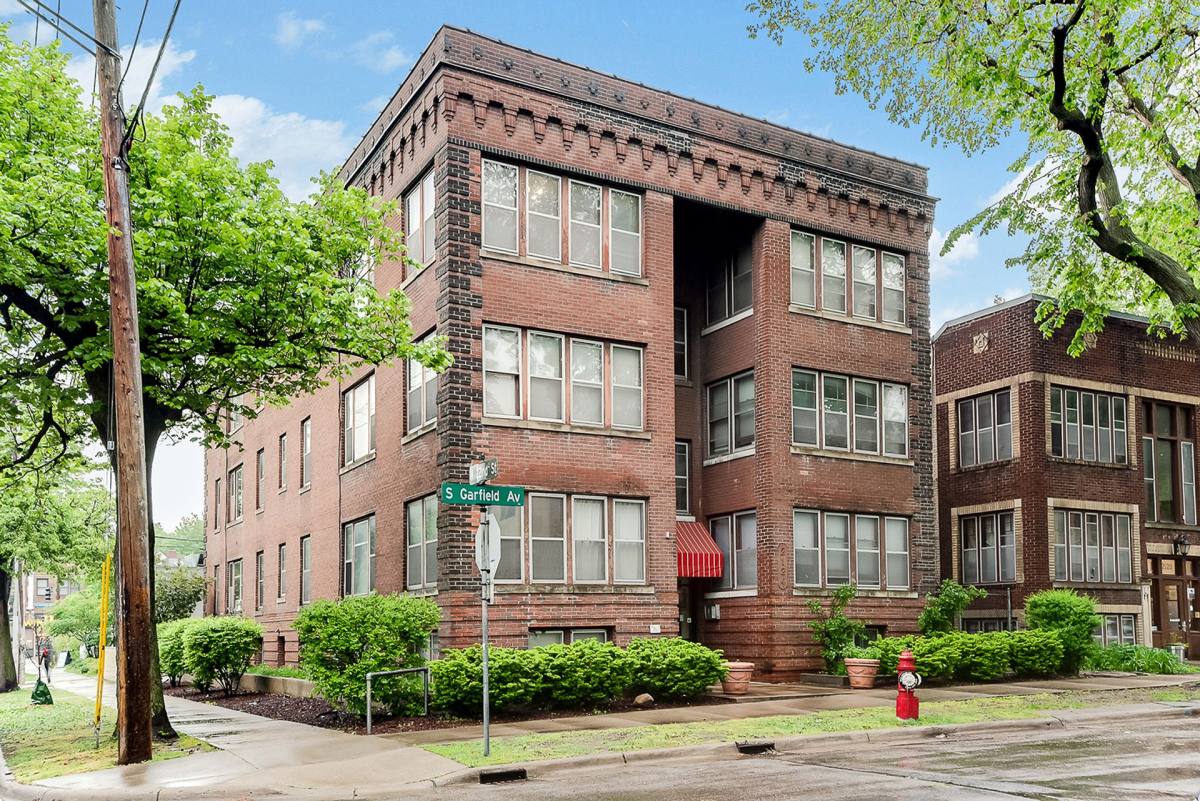 Apartment for rent at 2124 Garfield Ave S, Minneapolis, MN 55405