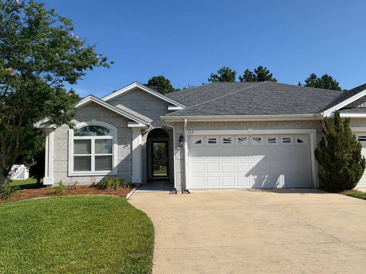 House for rent at 233 Austin Ryan Dr, Kingsland, GA 31548