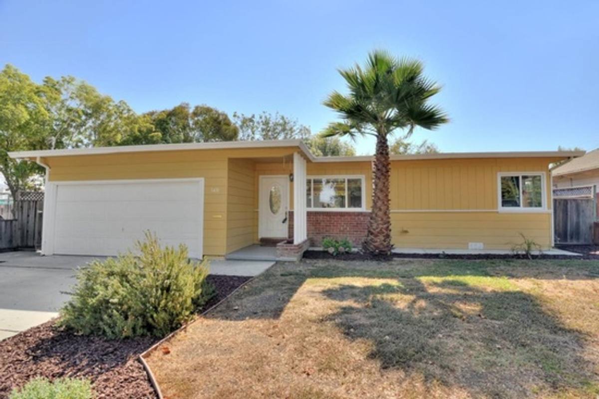 House for rent at 140 W Arbor Ave, Sunnyvale, CA 94085