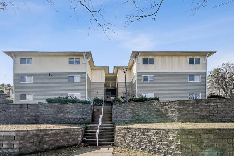 Condo for rent at 303 Smith Level Rd #C-31, Chapel Hill, NC 27516
