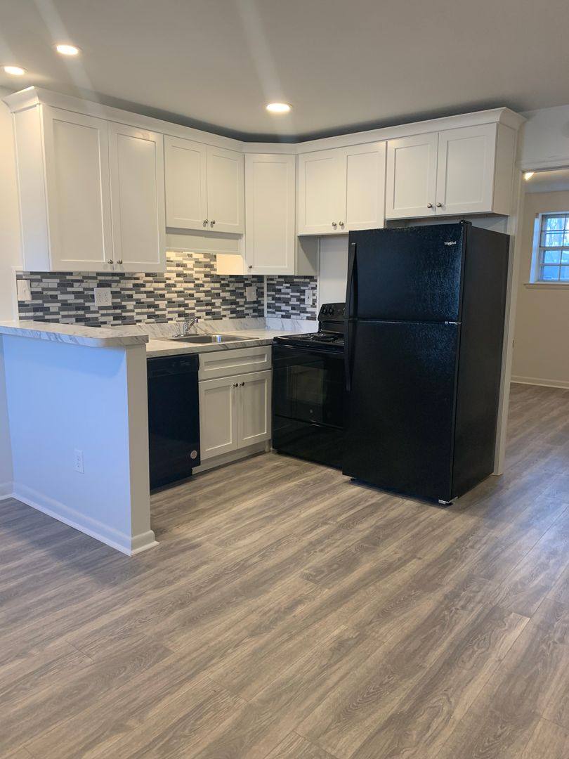 Apartment for rent at 500 Poage Lane, Salem, VA 24153