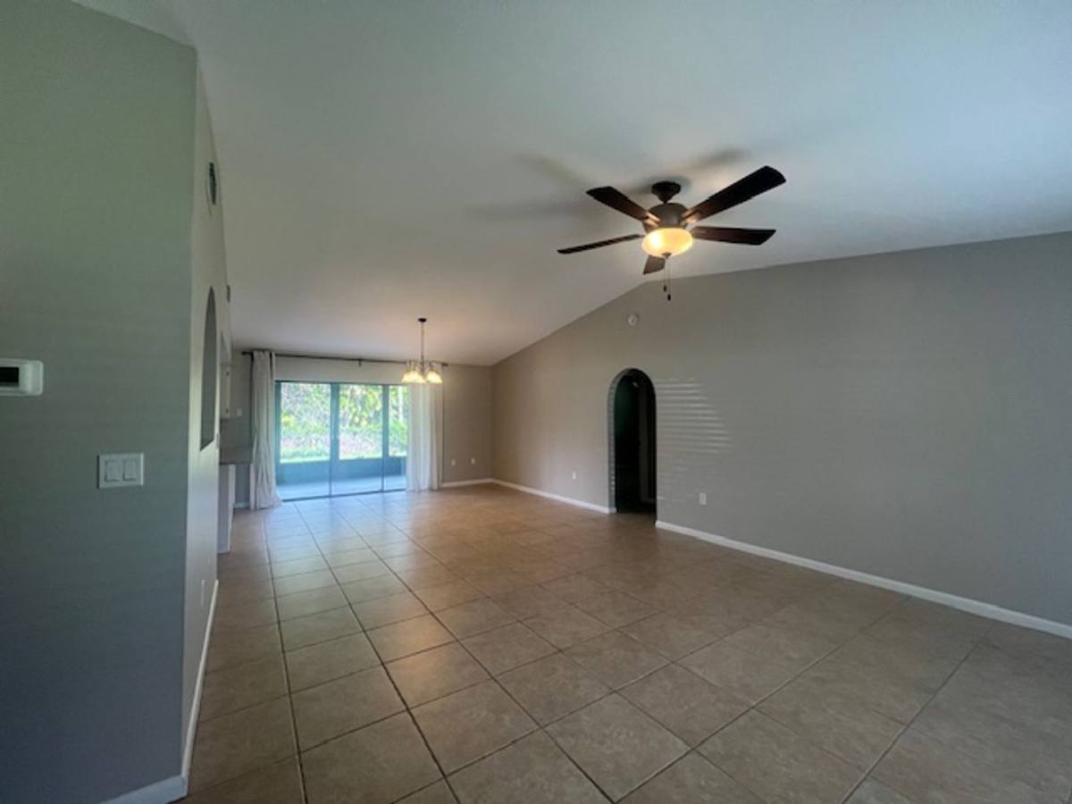 House for rent at 17369 Oriole Rd, Fort Myers, FL 33967