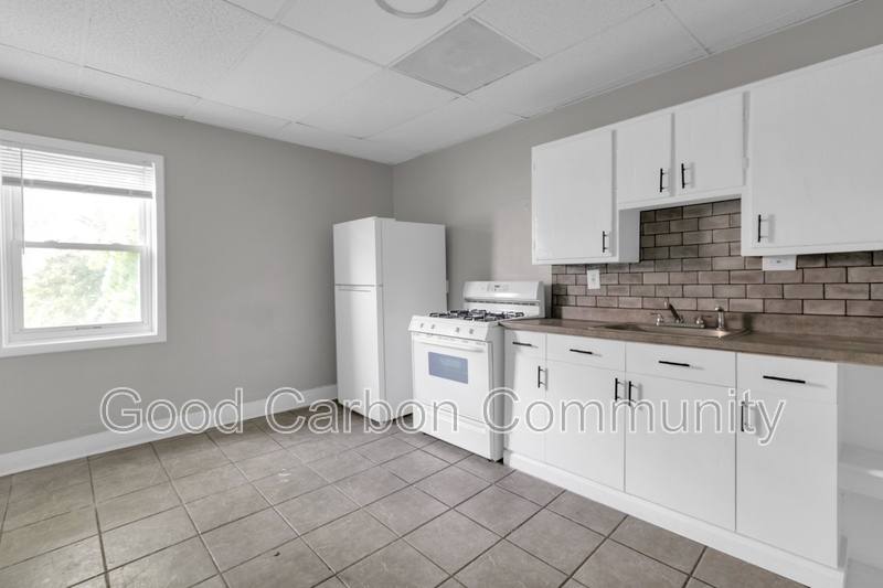 Apartment for rent at 235 Oliver #4, North Tonawanda, NY 14120