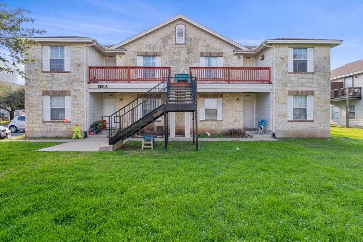 Apartment for rent at 3301 El Salido Parkway, Cedar Park, TX 78613