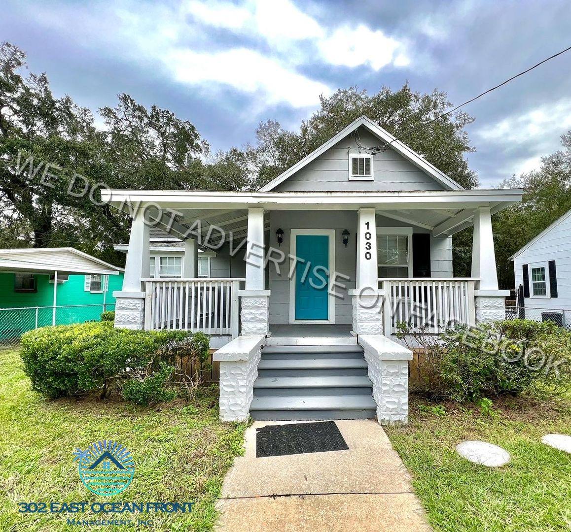 House for rent at 1030 E 12th St, Jacksonville, FL 32206