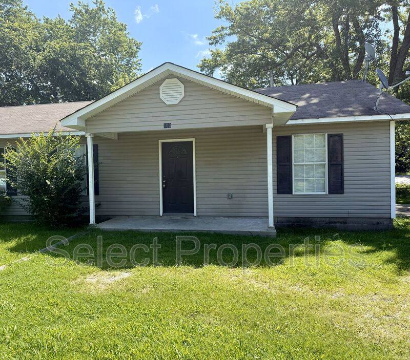 Apartment for rent at 100 Ford St #A, Bono, AR 72416